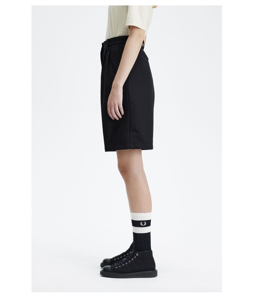 ■FRED PERRY■ Womens Longline Twill Shorts Black AFPF241710 Fred Perry longline twill shorts in black | ASOS
