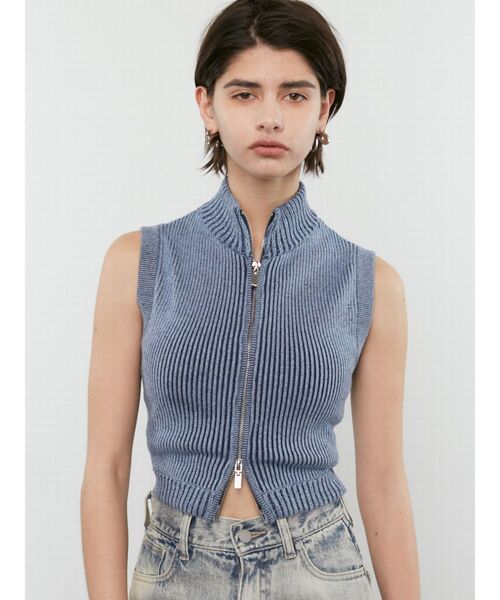 EMODA（エモダ）の「プレーティングリブタンクトップ（ニット/セーター・レディース・ブラック/グレー/ピンク/ブルー・FREE）」の17枚目の写真