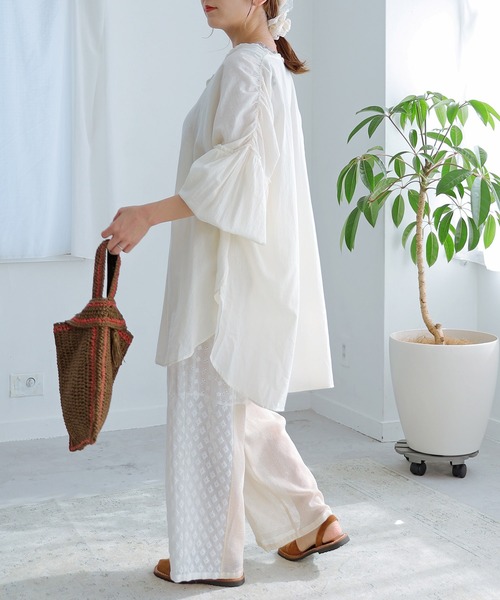 Crisp(クリスプ)の「フリンジギャザーチュニック(シャツ/ブラウス・レディース・イエロー/ピンク/アイボリー・FREE)」の5枚目の写真