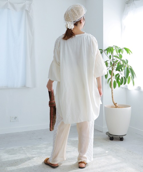 Crisp(クリスプ)の「フリンジギャザーチュニック(シャツ/ブラウス・レディース・イエロー/ピンク/アイボリー・FREE)」の6枚目の写真