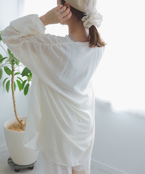 Crisp(クリスプ)の「フリンジギャザーチュニック(シャツ/ブラウス・レディース・イエロー/ピンク/アイボリー・FREE)」の13枚目の写真