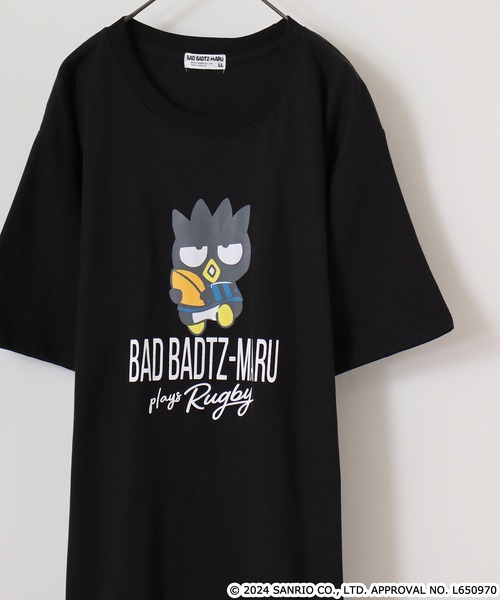 sanrio（サンリオ）の「Sanrio characters　プリント 半袖Tシャツ（Tシャツ/カットソー・メンズ・ネイビー/チャコール/ブラック系/オートミール/サックスブルー系1/ブルー系その他/ライトパープル/カーキ系/サックスブルー系/グリーン/ライトカーキ/レッド/ブラック系1/ホワイト系その他/ネイビー系1/グリーン系/ブラック系3/アイボリー系1/ホワイト系4/ホワイト/クリーム/ネイビー系/アイボリー系/ブラック系2/ホワイト系3/チャコールグレー/ブラック系4/ホワイト系その他2/杢グレー/ホワイト系5/サックスブルー/アイボリー/ピンクベージュ/ライトオレンジ系/ブラック/ホワイト系/ブルーグレー/ライトオレンジ系1/ホワイト系1/ホワイト系2/レッド系/ブルー系その他2・M/L/LL）」の16枚目の写真