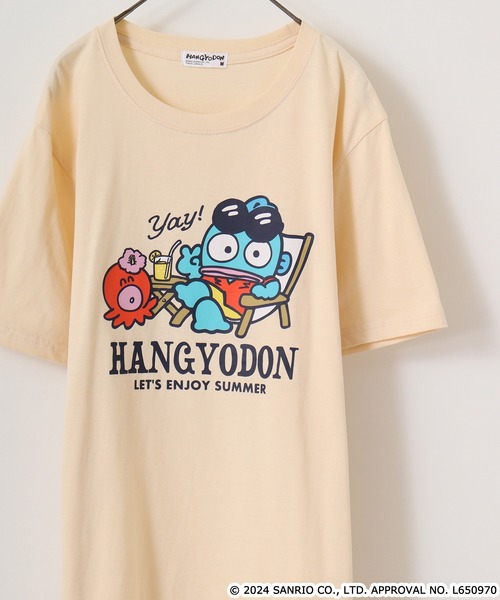 sanrio（サンリオ）の「Sanrio characters　プリント 半袖Tシャツ（Tシャツ/カットソー・メンズ・ネイビー/チャコール/ブラック系/オートミール/サックスブルー系1/ブルー系その他/ライトパープル/カーキ系/サックスブルー系/グリーン/ライトカーキ/レッド/ブラック系1/ホワイト系その他/ネイビー系1/グリーン系/ブラック系3/アイボリー系1/ホワイト系4/ホワイト/クリーム/ネイビー系/アイボリー系/ブラック系2/ホワイト系3/チャコールグレー/ブラック系4/ホワイト系その他2/杢グレー/ホワイト系5/サックスブルー/アイボリー/ピンクベージュ/ライトオレンジ系/ブラック/ホワイト系/ブルーグレー/ライトオレンジ系1/ホワイト系1/ホワイト系2/レッド系/ブルー系その他2・M/L/LL）」の21枚目の写真