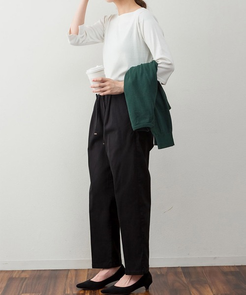 LARU(ラルー)の「7分丈 ボートネック トップス(Tシャツ/カットソー・レディース・杢グレー/オフホワイト/ブラック・L/M)」の21枚目の写真