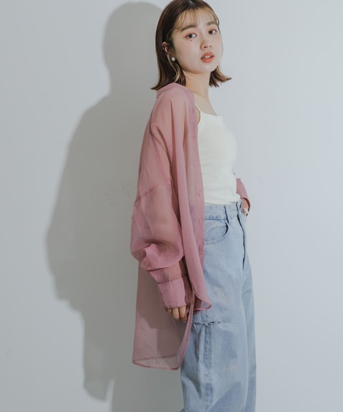 SENSE OF PLACE by URBAN RESEARCH(センスオブプレイスバイアーバンリサーチ)の「『一部WEB限定カラー』シアーシャンブレーシャツ(シャツ/ブラウス・レディース・グリーン/ブラウン/ライトベージュ/ブラック/ネイビー/ライトピンク/イエロー・ONE)」の18枚目の写真