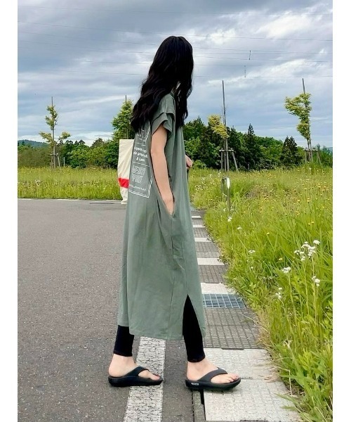 FRUIT OF THE LOOM】【別注】バックプリントワンピース