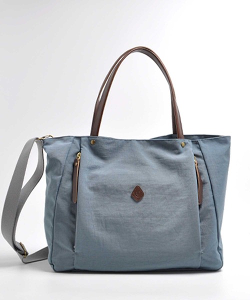 CLEDRAN（クレドラン）の「【軽量 2WAY】CL3701 LALI 2WAY FRONT POCKET TOTE（ショルダーバッグ・レディース・ブラック/ライトブラウン/グレイッシュブルー・FREE）」の3枚目の写真
