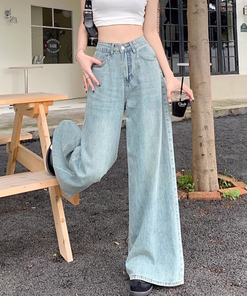 SHEENA(シーナ)の「スーパーワイドデニムパンツ(デニムパンツ・レディース・ライトブルー・S/M/L)」の6枚目の写真