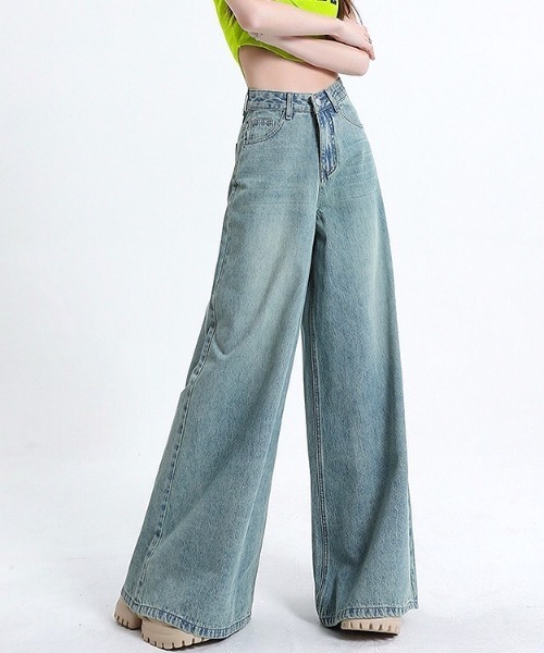 SHEENA(シーナ)の「スーパーワイドデニムパンツ(デニムパンツ・レディース・ライトブルー・S/M/L)」の9枚目の写真