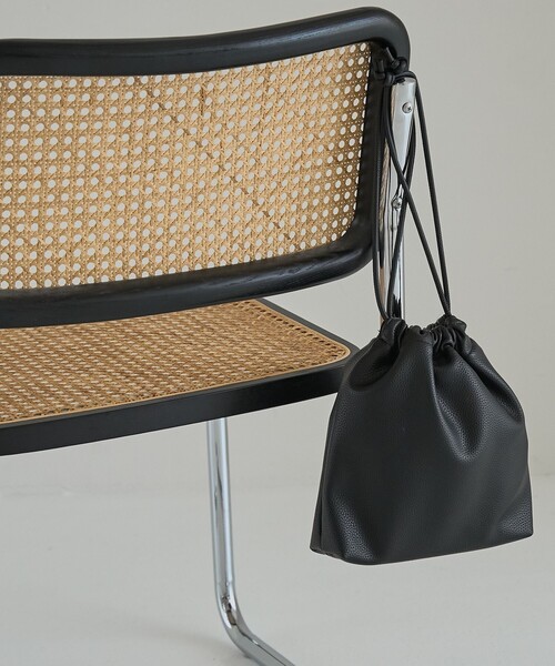 coen（コーエン）の「レザーライク巾着ショルダーバッグ（ショルダーバッグ・レディース・ライトブルー/ブラウン/ライトピンク/ブラック/ゴールド/シルバー・FREE）」の7枚目の写真