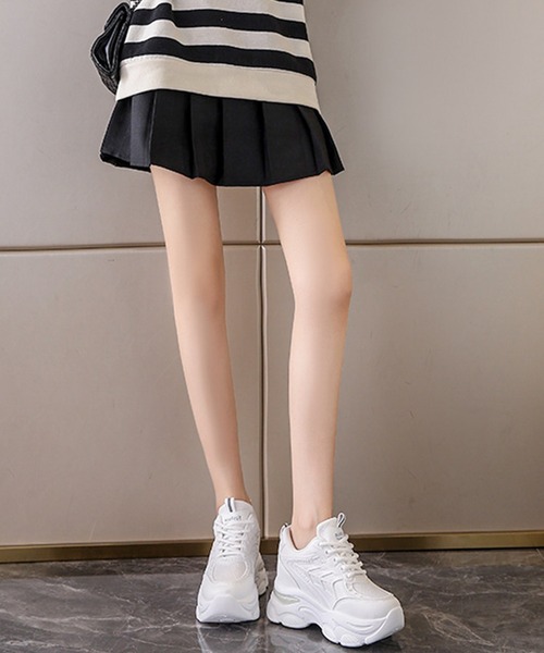 Lace Ladies(レースレディース)の「配色タグ付き レースアップ 厚底 ダッド スニーカー(スニーカー・レディース・アイボリー/ブラック/ホワイト・24.5/23.5/23/24/22.5/ 25)」の7枚目の写真