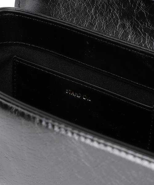 JOURNAL STANDARD（ジャーナルスタンダード）の「【STAND OIL/スタンドオイル】BUTTER BAG 20N-006B-BK（ショルダーバッグ・レディース・ブラウン/ブラック・FREE）」の4枚目の写真