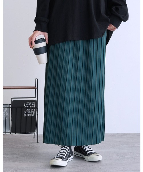 reca（レカ）の「迷わず着れる！大人のロングプリーツスカート（スカート・レディース・グリーン系その他/ブラック/ブラウン系その他/グレイッシュベージュ/カーキ/チャコールグレー/アイボリー/ブラック系その他2/ブラック系その他/イエロー/グリーン/レッド/ブルーグレー/オフホワイト/ブラック系その他4/ブラック系その他3/キャメル/ダークブラウン/ブラック系その他5/ブラウン系1・S/M/L）」の17枚目の写真