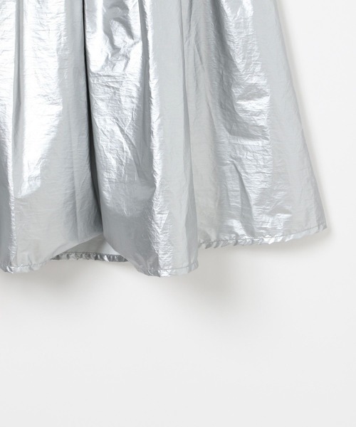 GLOBAL WORK（グローバルワーク）の「シャイニーロングスカート/140555（スカート・キッズ・シルバー・MEDIUM/LARGE）」の18枚目の写真