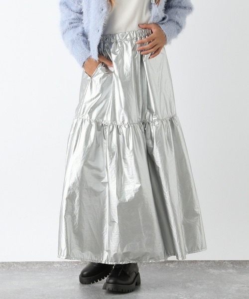 GLOBAL WORK（グローバルワーク）の「シャイニーロングスカート/140555（スカート・キッズ・シルバー・MEDIUM/LARGE）」の15枚目の写真