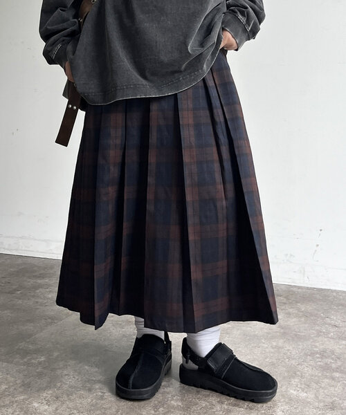 CPCM（シーピーシーエム）の「プリーツミディスカート（スカート・レディース・ブラック/グレー/ネイビー/ベージュ・FREE）」の17枚目の写真