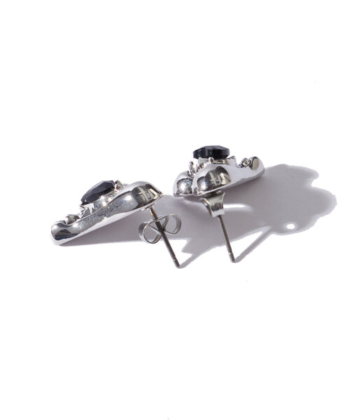 WHO'S WHO gallery（フーズフーギャラリー）の「ハートニュアンスピアス（ピアス（両耳用）・レディース・シルバー・FREE）」の5枚目の写真