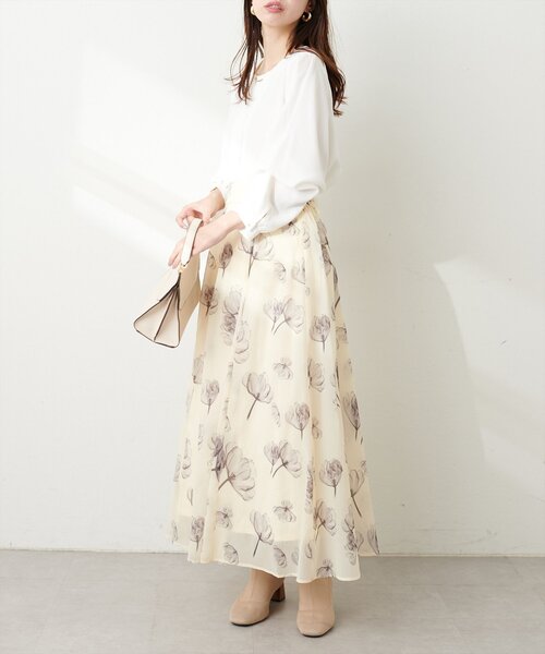 natural couture(ナチュラルクチュール)の「ゴールドバー付き袖くしゅ2WAYブラウス(シャツ/ブラウス・レディース・ベージュ/ネイビー/ピンクベージュ/サックスブルー/オフホワイト・FREE)」の9枚目の写真