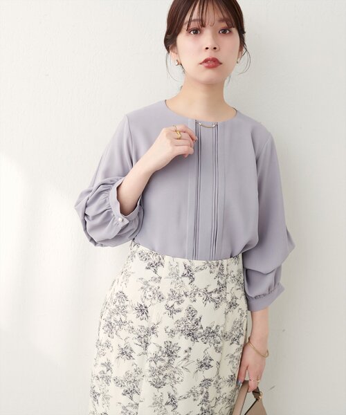 natural couture(ナチュラルクチュール)の「ゴールドバー付き袖くしゅ2WAYブラウス(シャツ/ブラウス・レディース・ベージュ/ネイビー/ピンクベージュ/サックスブルー/オフホワイト・FREE)」の19枚目の写真