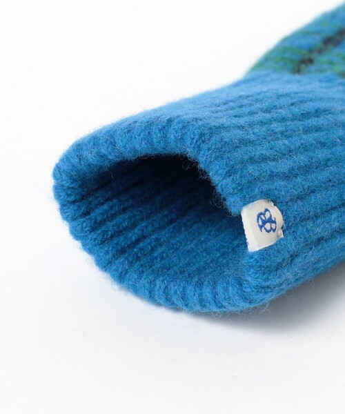 BEAMS BOY（ビームスボーイ）の「【別注】ROBERT MACKIE / チェック グローブ（手袋・レディース・ブルー/レッド・ONE SIZE）」の10枚目の写真