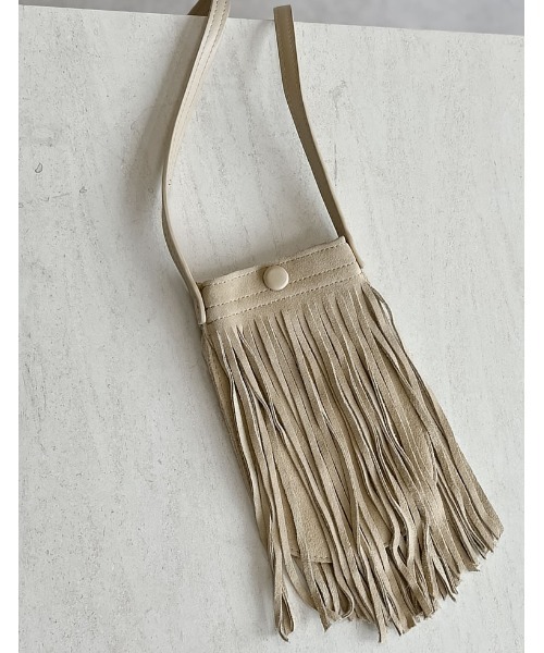 Re:EDIT（リエディ）の「[神山まりあさん着用][2024AW BAG COLLECTION]フェイクスウェードフリンジポシェット（ショルダーバッグ・レディース・ブラック/ベージュ/ブラウン/キャメル・FREE）」の10枚目の写真