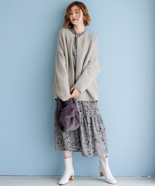 23区(ニジュウサンク)の「【CLASSY.11月号掲載/洗える】ラクーンブレンドダブルフェイス ニットカーディガン(カーディガン/ボレロ・レディース・ブラック系/ライトグレー系/ベージュ系・46/44)」の8枚目の写真