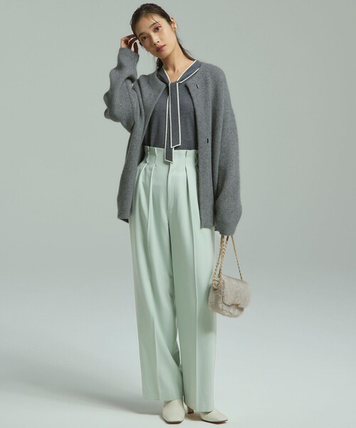 23区(ニジュウサンク)の「【CLASSY.11月号掲載/洗える】ラクーンブレンドダブルフェイス ニットカーディガン(カーディガン/ボレロ・レディース・ブラック系/ライトグレー系/ベージュ系・46/44)」の9枚目の写真