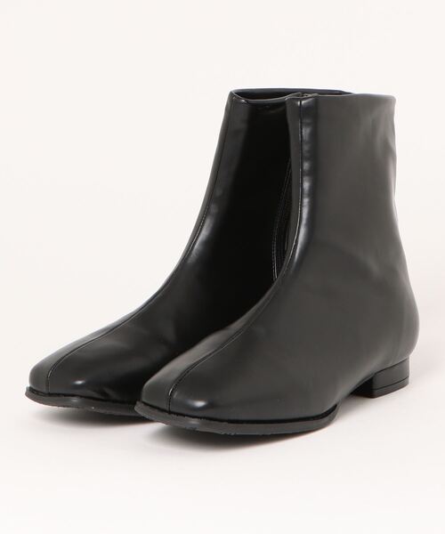la farfa SHOES(ラ・ファーファ シューズ)の「la farfa ラファーファ レディース ストレッチスクエアローヒールブーツ【幅広4E/大きいサイズ/滑りにくい】 5340 ブラック(ブーツ・レディース・ホワイト/ブラック/ブラック系その他/グレー・23.5cm/24.0cm/24.5cm/25.0cm/25.5cm/26.0cm/26.5cm)」の2枚目の写真