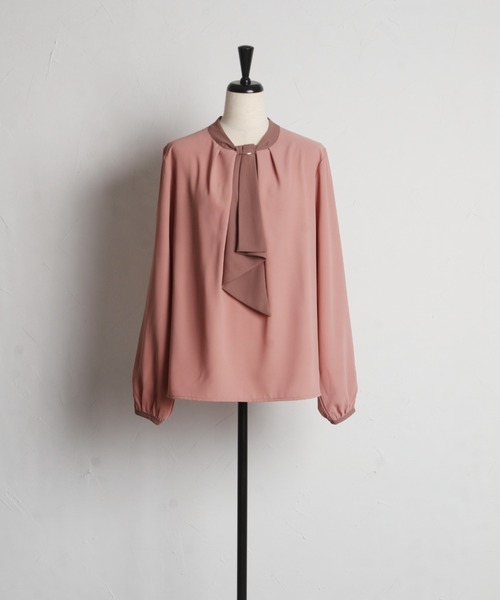 tocco closet(トッコ クローゼット)の「【ZOZO限定】バイカラーボウタイブラウス(シャツ/ブラウス・レディース・オフホワイト/ブルー/ブラック/ピンク・M)」の6枚目の写真