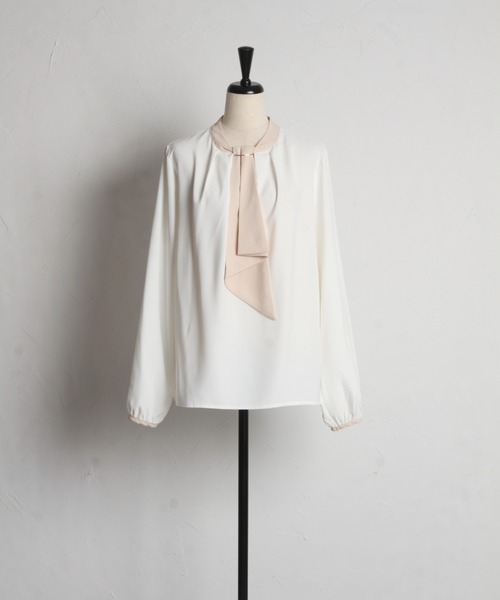 tocco closet(トッコ クローゼット)の「【ZOZO限定】バイカラーボウタイブラウス(シャツ/ブラウス・レディース・オフホワイト/ブルー/ブラック/ピンク・M)」の7枚目の写真