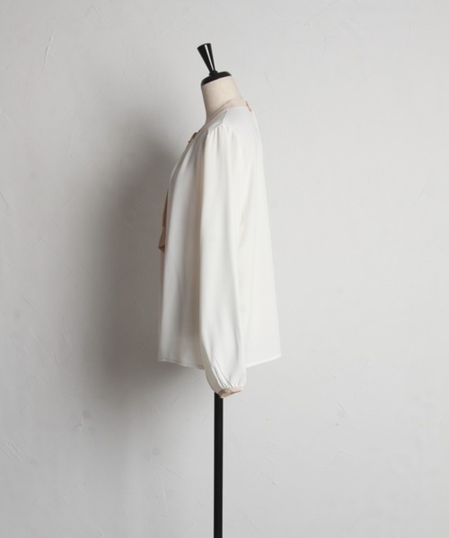 tocco closet(トッコ クローゼット)の「【ZOZO限定】バイカラーボウタイブラウス(シャツ/ブラウス・レディース・オフホワイト/ブルー/ブラック/ピンク・M)」の8枚目の写真