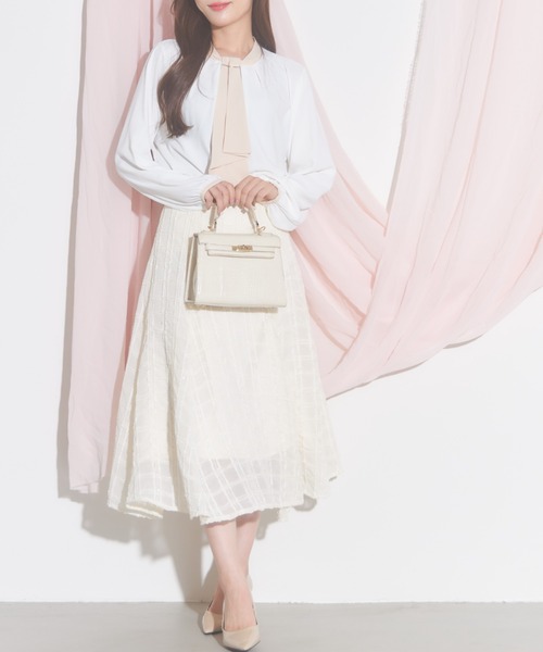 tocco closet(トッコ クローゼット)の「【ZOZO限定】バイカラーボウタイブラウス(シャツ/ブラウス・レディース・オフホワイト/ブルー/ブラック/ピンク・M)」の16枚目の写真