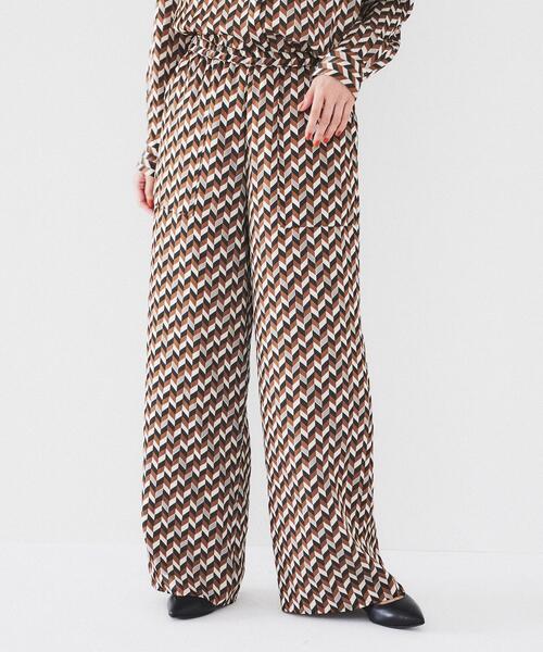 ジオメトリック柄イージーパンツ