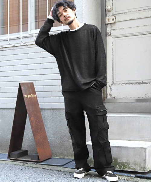 LUXSTYLE(ラグスタイル)の「レイヤード透かし編みニット&ロンT(アンサンブル・メンズ・ブラック・L/M)」の5枚目の写真