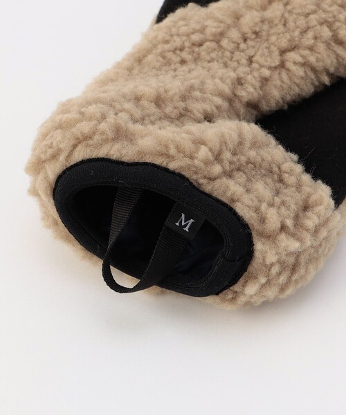 THE NORTH FACE（ザノースフェイス）の「THE NORTH FACE/ザ・ノース・フェイス Reversible Extreme Pile Mitt（手袋・メンズ・チャコールグレー/ベージュ/ナチュラル・MEDIUM/SMALL）」の7枚目の写真