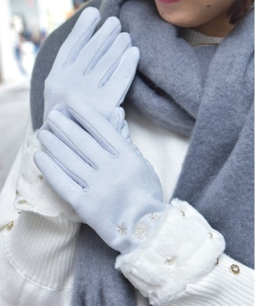 axes femme(アクシーズファム)の「雪刺繍×パールファー手袋(手袋・レディース・ワイン/サックスブルー/ブラック・FREE)」の4枚目の写真