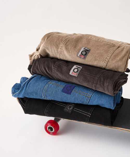 417 EDIFICE（フォーワンセブンエディフィス）の「360 / three sixty OG Baggy Fit 5 Pocket Cord Trousers（スラックス・メンズ・チャコールグレー/ベージュ・30/32/34）」の9枚目の写真