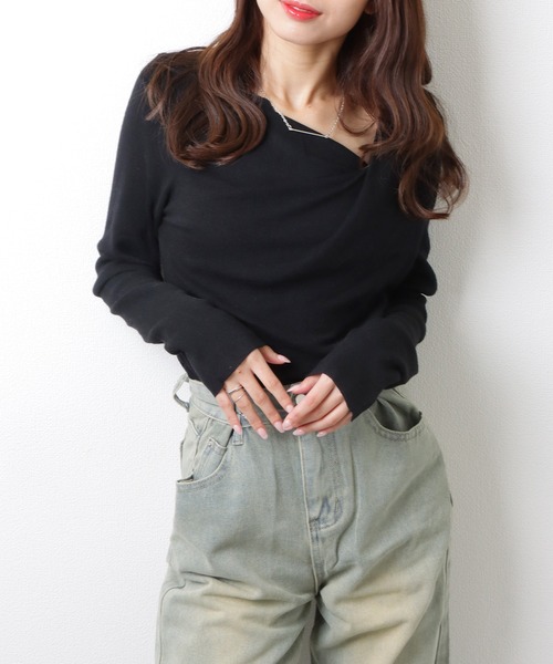 Lace Ladies（レースレディース）の「ソリッドカラー アシンメトリー ドレープ ニット プルオーバー（ニット/セーター・レディース・アイボリー/ブラック/ブルーグレー・M）」の4枚目の写真