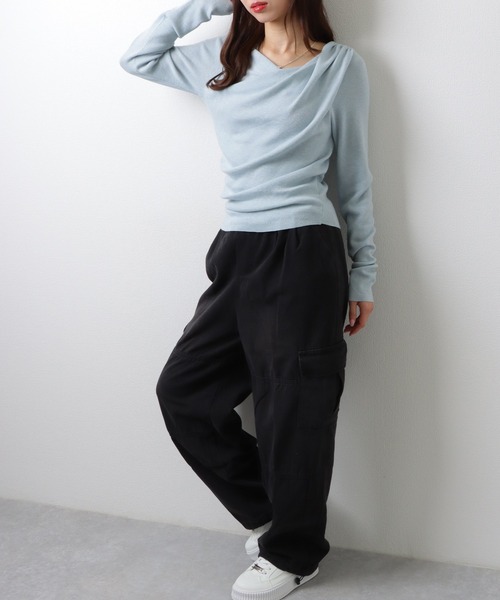 Lace Ladies（レースレディース）の「ソリッドカラー アシンメトリー ドレープ ニット プルオーバー（ニット/セーター・レディース・アイボリー/ブラック/ブルーグレー・M）」の15枚目の写真