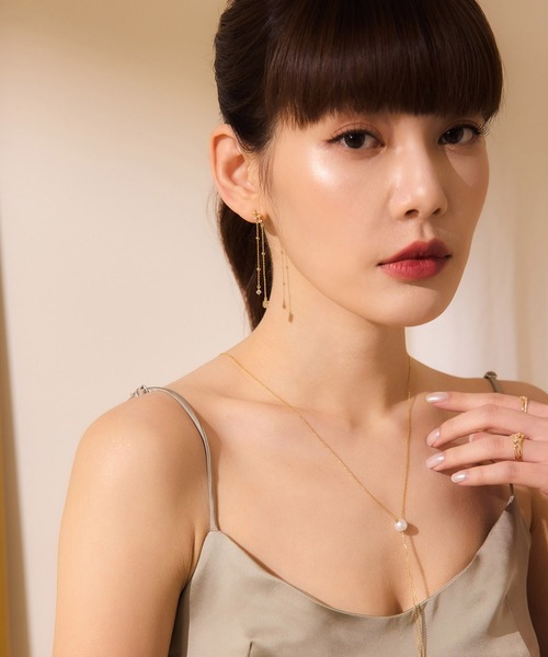 vacanza（ヴァカンザ）の「vacanza V Class(R)｜女神・オーロラ・オールシルバーアメリカンピアス（ピアス（両耳用）・レディース・ゴールド/シルバー・FREE）」の6枚目の写真