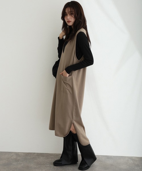 ElegChic(エレグシック)の「2×2リブボートネックニット(ニット/セーター・レディース・ベージュ/オフホワイト/杢グレー/ブラック/カーキ・M/L/XL/XXL/4L)」の8枚目の写真