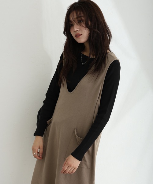 ElegChic(エレグシック)の「2×2リブボートネックニット(ニット/セーター・レディース・ベージュ/オフホワイト/杢グレー/ブラック/カーキ・M/L/XL/XXL/4L)」の9枚目の写真