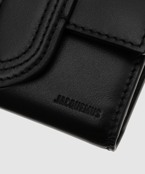 JACQUEMUS（ジャックムス）の「LE COMPACT BAMBINO（財布・レディース・ブラック・ONE SIZE）」の3枚目の写真