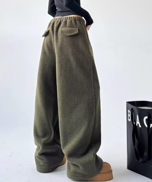 GEMEDA（ジェメダ）の「ラムウールハイウエスト スウェットパンツ（スウェットパンツ・レディース・ネイビー/モカ/カーキ・M）」の12枚目の写真