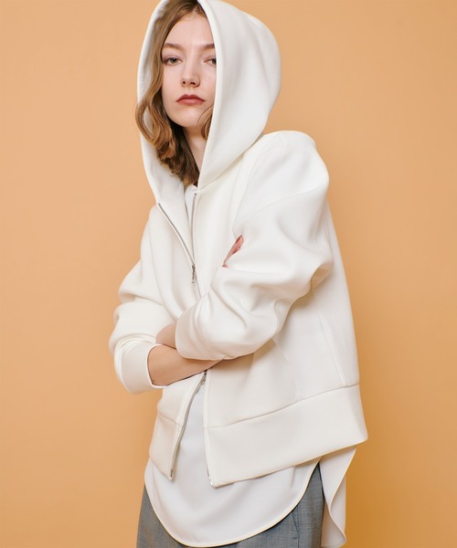 allureville(アルアバイル)の「◇ エアクッションフーディー(パーカー・レディース・グレー系その他/オフホワイト・2)」の4枚目の写真