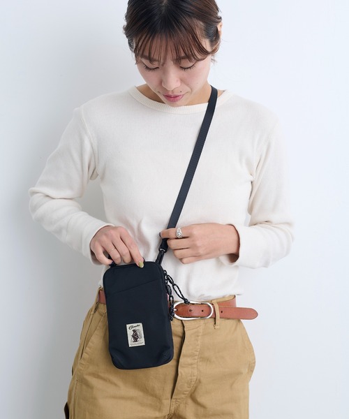 COBMASTER(コブマスター)の「【COBMASTER/コブマスター】Air WP SMARTPHONE POACH/スマートフォンポーチ(ショルダーバッグ・メンズ・イエロー/ブラック/グリーン/ベージュ/パープル/レッド/ブルー/ブルー系その他/レッド系その他・FREE)」の21枚目の写真