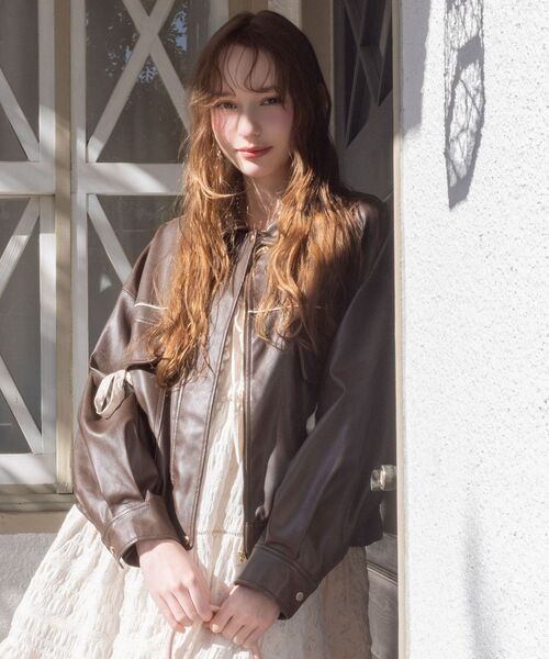 MAJESTIC LEGON（マジェスティックレゴン）の「2wayリボンバイカラーブルゾン（ブルゾン・レディース・ブラウン/ブラック/アイボリー・MEDIUM/X-SMALL/SMALL）」の8枚目の写真