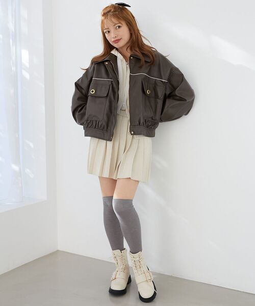 MAJESTIC LEGON（マジェスティックレゴン）の「2wayリボンバイカラーブルゾン（ブルゾン・レディース・ブラウン/ブラック/アイボリー・MEDIUM/X-SMALL/SMALL）」の18枚目の写真