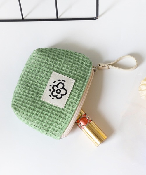 韓国風ワッフル淡色ワンポイントロゴミニポーチ（ポーチ）｜DAY CLOSET