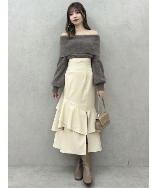 dazzlin（ダズリン）の「シャギーオフショルニットプルオーバー（ニット/セーター・レディース・レッド/ピンク/ブラウン/パープル/オフホワイト・FREE）」の13枚目の写真